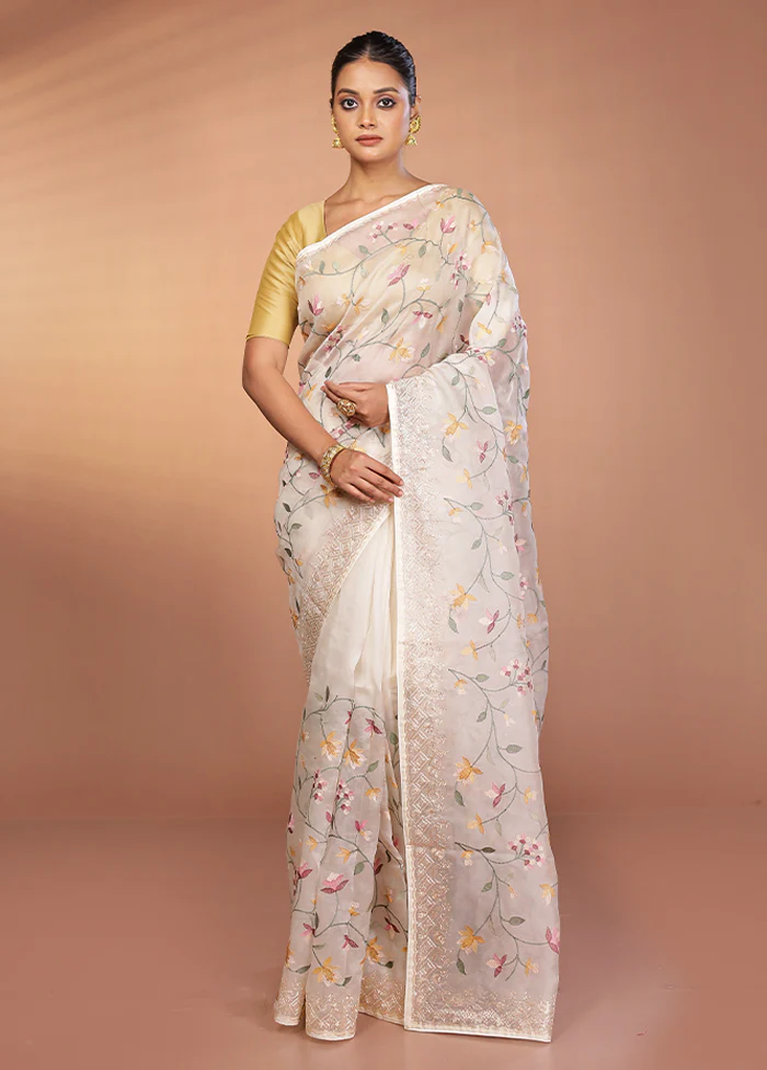 White Handloom Pure Organza Saree With Blouse Piece - Image 2