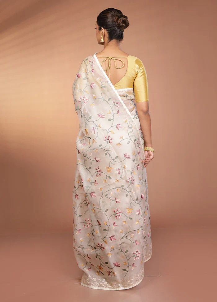White Handloom Pure Organza Saree With Blouse Piece - Image 3