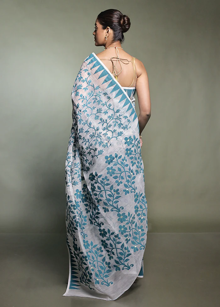 White Tant Jamdani Saree Without Blouse Piece - Image 3