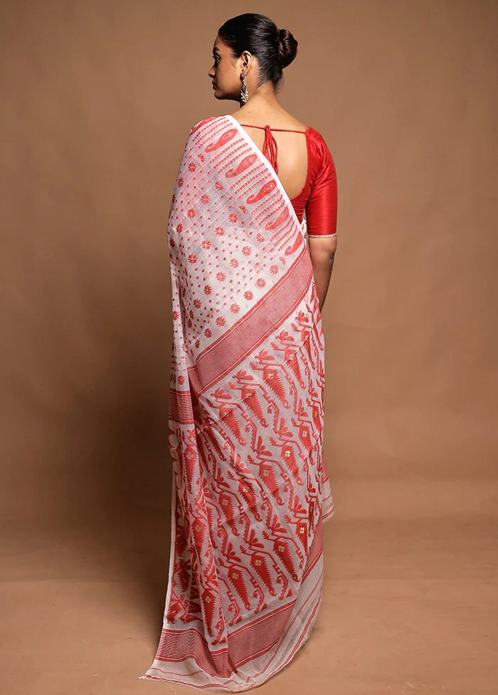White Tant Jamdani Saree Without Blouse Piece - Image 3