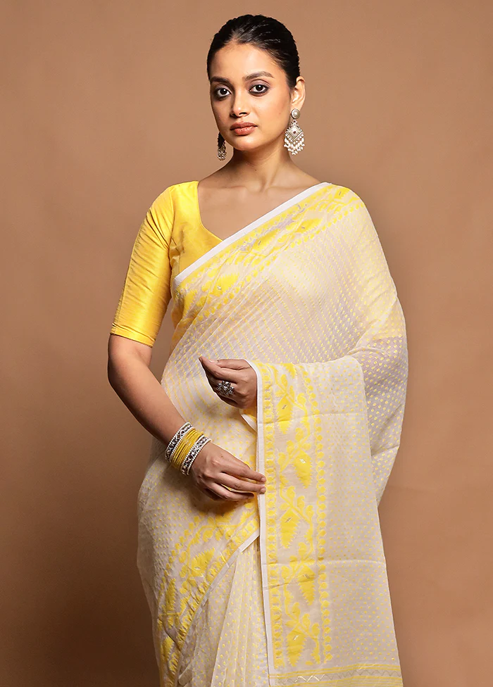 White Tant Jamdani Saree Without Blouse Piece - Image 2