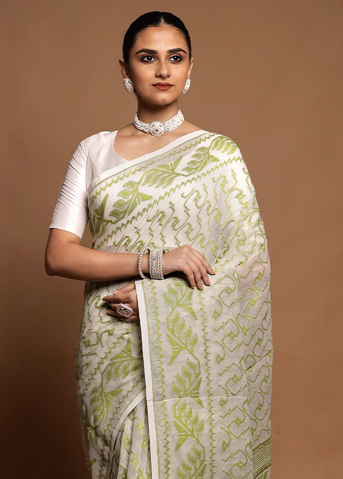 White Tant Jamdani Saree Without Blouse Piece - Image 2