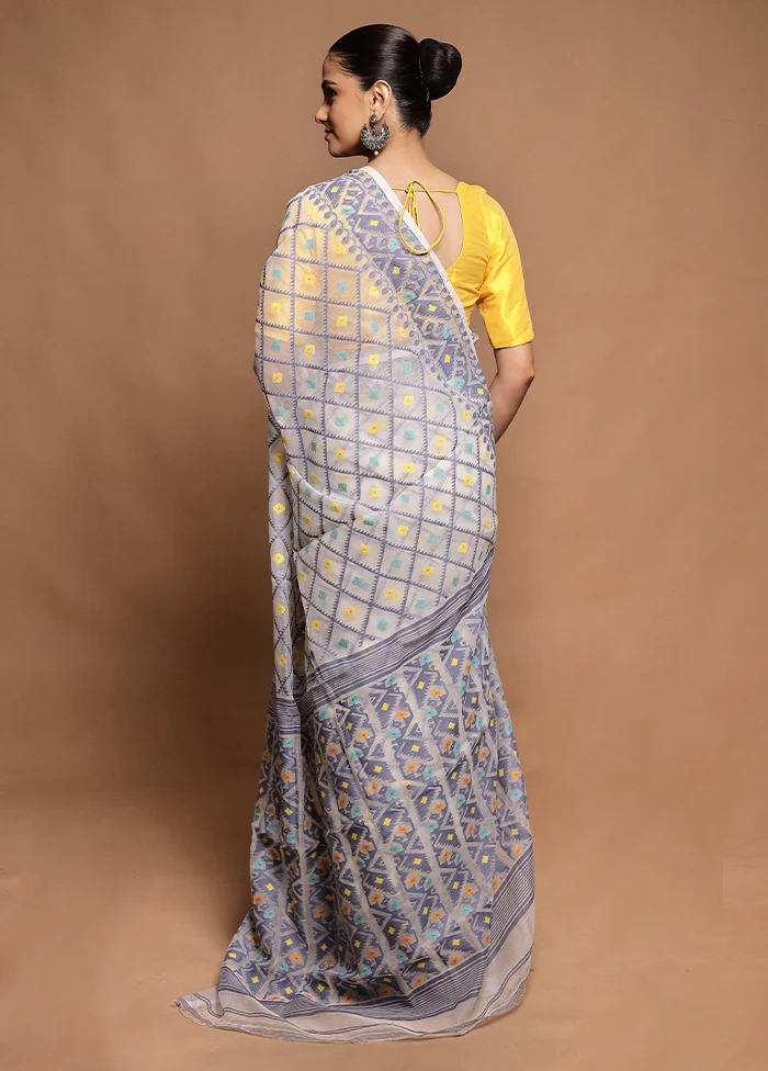 White Tant Jamdani Saree Without Blouse Piece - Image 3