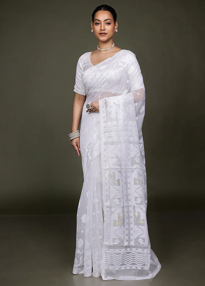 White Tant Jamdani Saree Without Blouse Piece - Image 2