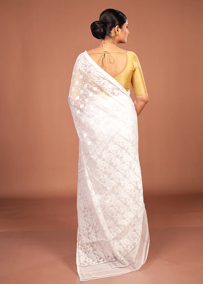 White Jamdani Cotton Saree Without Blouse Piece - Image 3