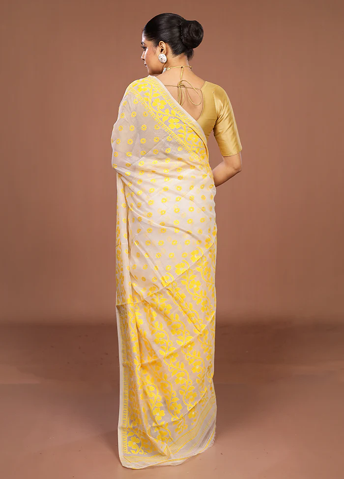 White Jamdani Cotton Saree Without Blouse Piece - Image 3