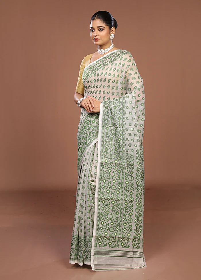 White Jamdani Cotton Saree Without Blouse Piece - Image 4