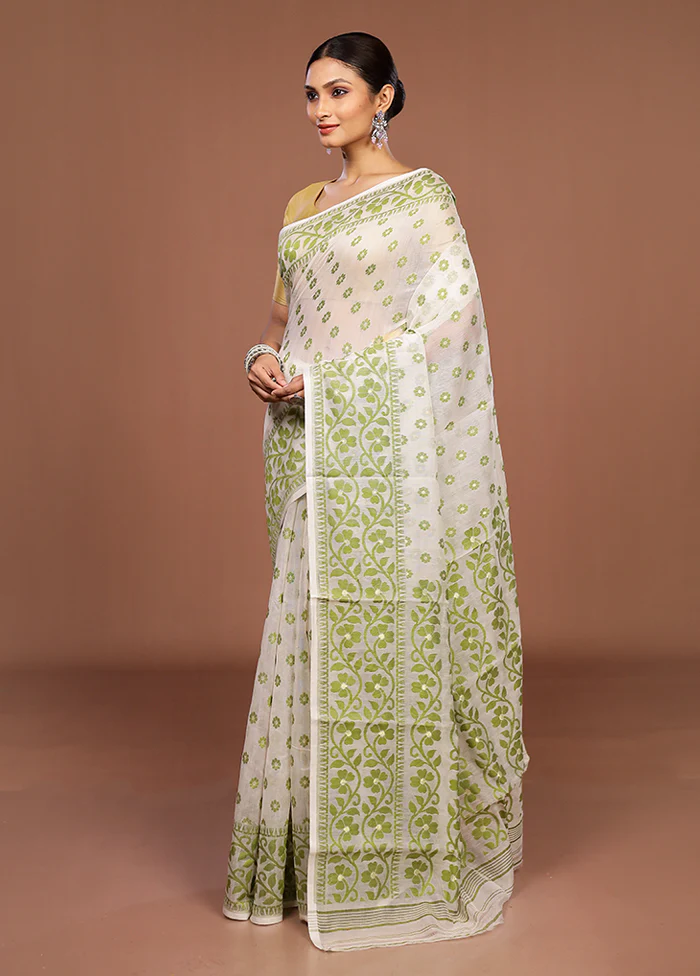 White Jamdani Cotton Saree Without Blouse Piece - Image 4