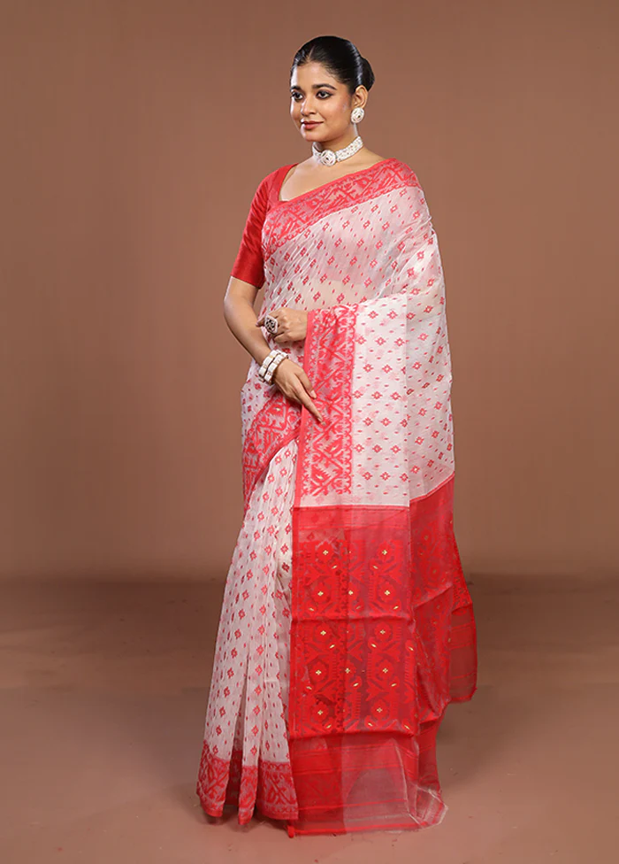 White Jamdani Cotton Saree Without Blouse Piece - Image 4