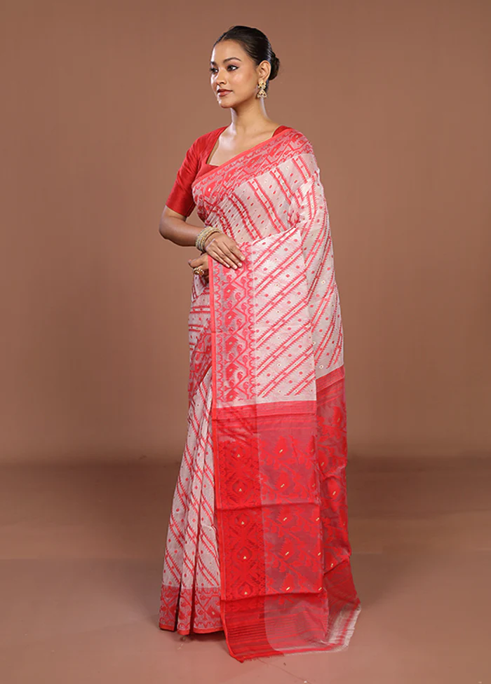 White Jamdani Cotton Saree Without Blouse Piece - Image 4