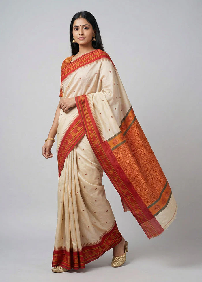 White Kanjivaram Silk Saree With Blouse Piece