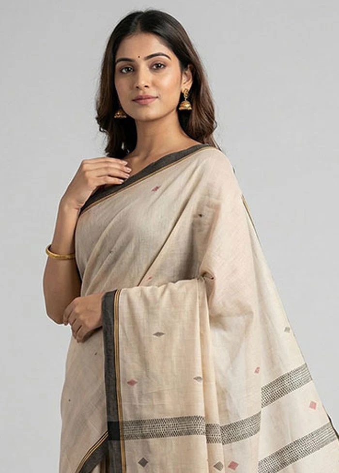 White Khadi Cotton Saree With Blouse Piece - Image 2