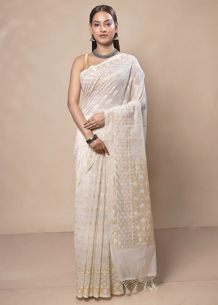 White Kora Silk Saree With Blouse Piece - Image 2