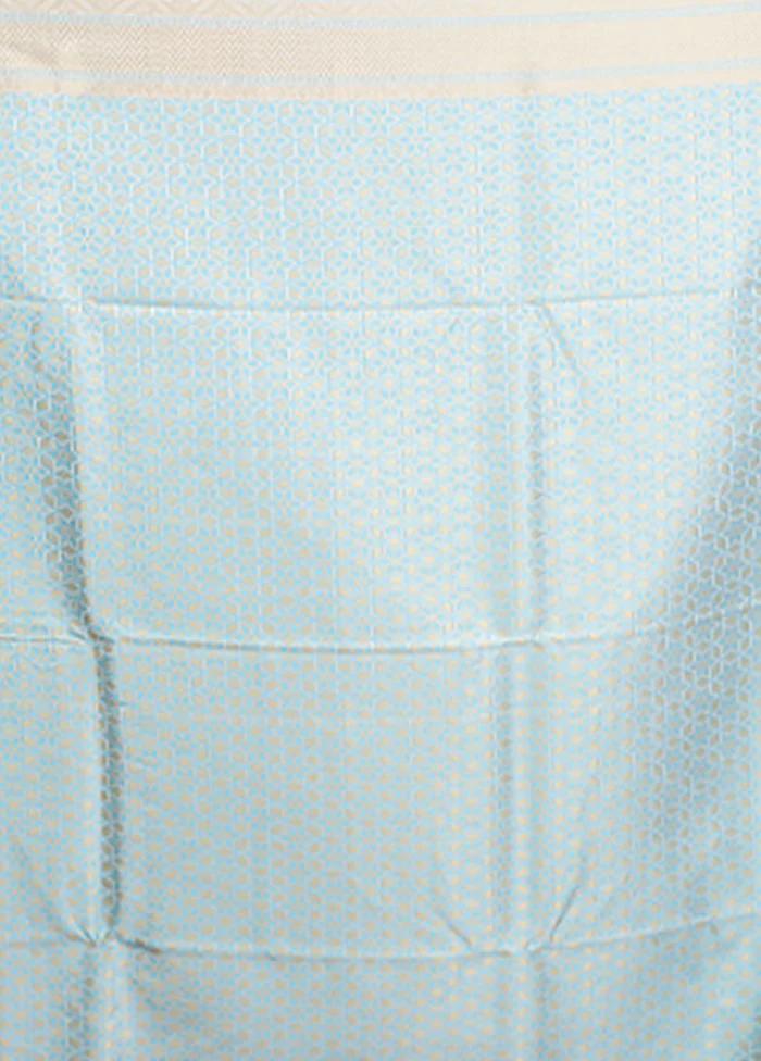 White Kora Silk Saree With Blouse Piece - Image 5