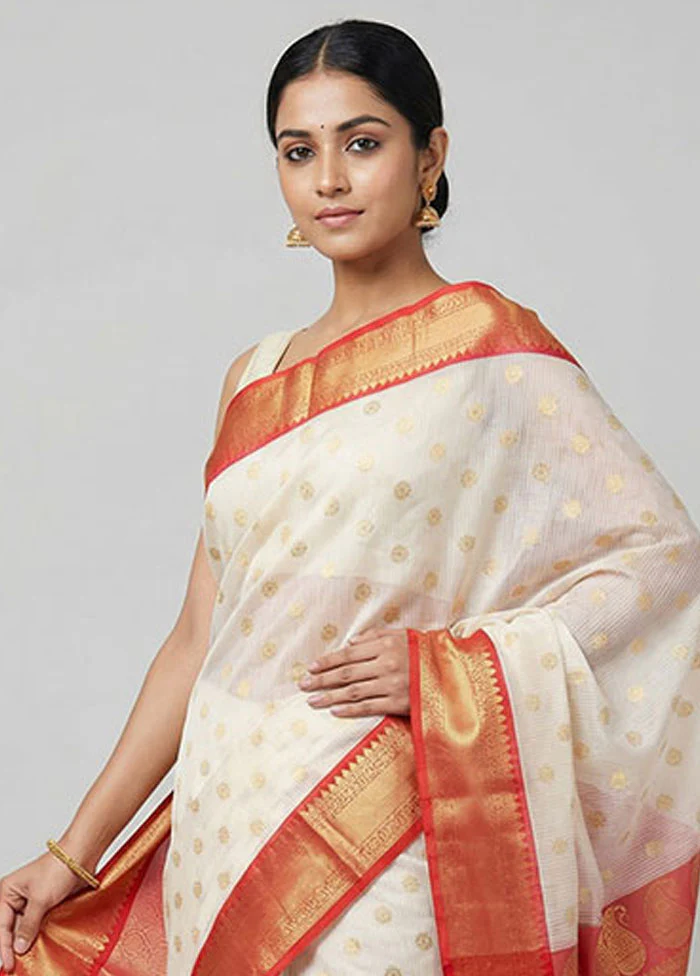 White Kora Silk Saree With Blouse Piece - Image 2