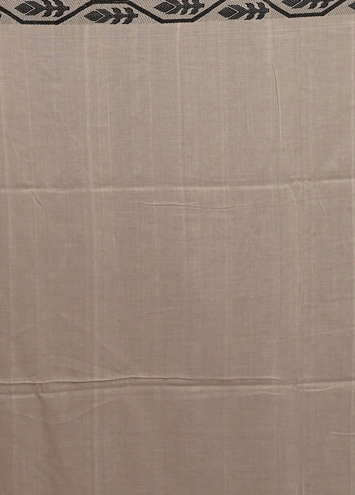 White Matka Silk Saree With Blouse Piece - Image 5