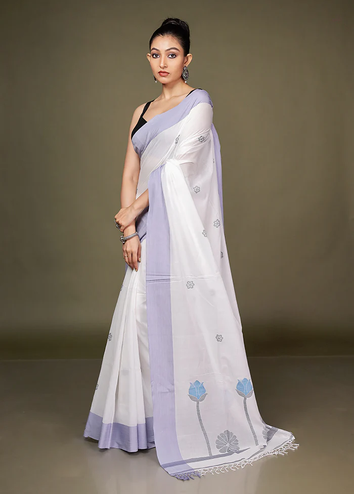 White Matka Silk Saree With Blouse Piece - Image 4