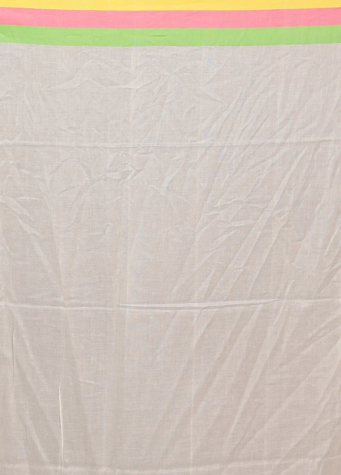 White Matka Silk Saree With Blouse Piece - Image 5