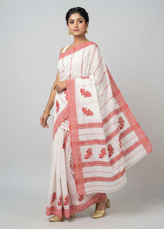 White Matka Silk Saree With Blouse Piece