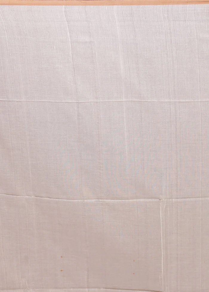 White Matka Silk Saree With Blouse Piece - Image 5