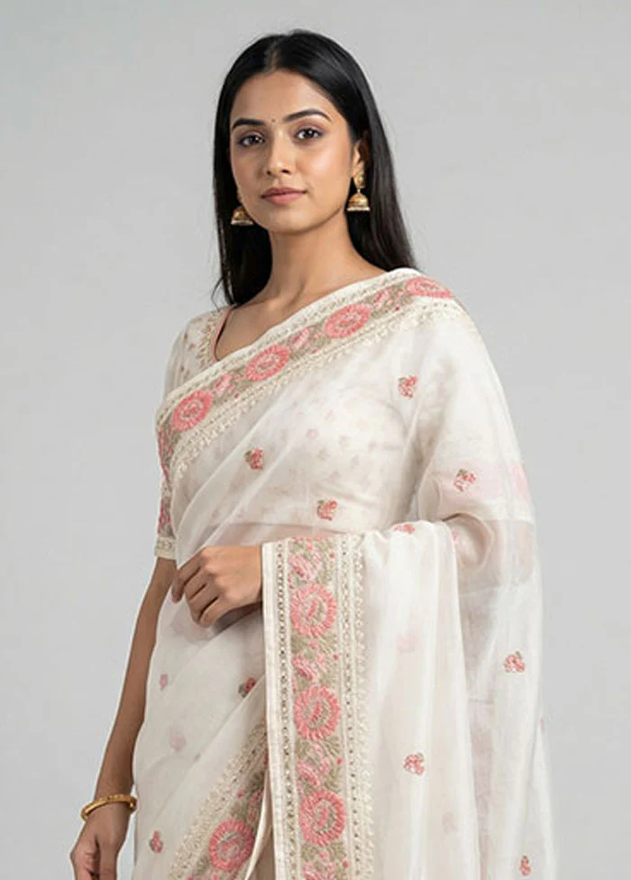 White Organza Saree With Blouse Piece - Image 2
