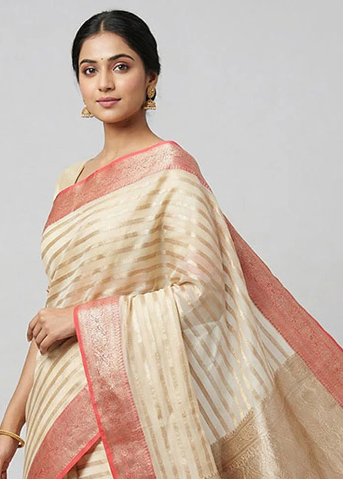 White Organza Saree With Blouse Piece - Image 2