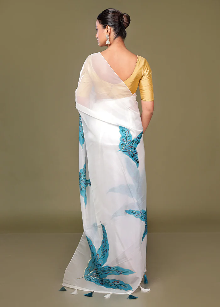 White Organza Saree With Blouse Piece - Image 3