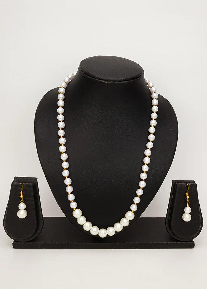 White Pearl Kundan Stone Work Necklace - Image 3