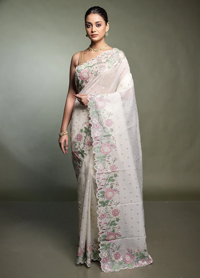 White Pure Kota Cotton Saree With Blouse Piece - Image 2