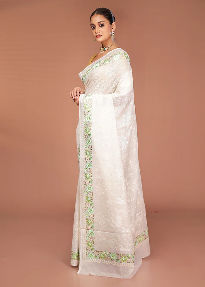 White Pure Cotton Saree With Blouse Piece - Image 4