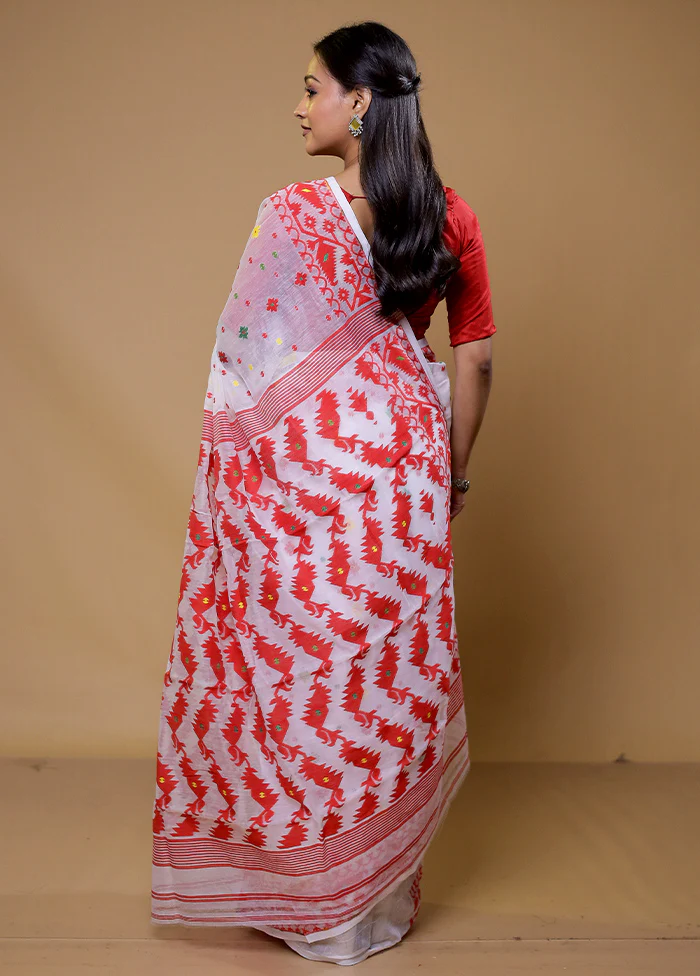 White Tant Jamdani Saree Without Blouse Piece - Image 3