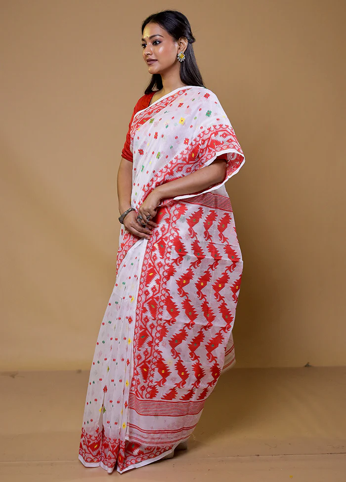 White Tant Jamdani Saree Without Blouse Piece - Image 4