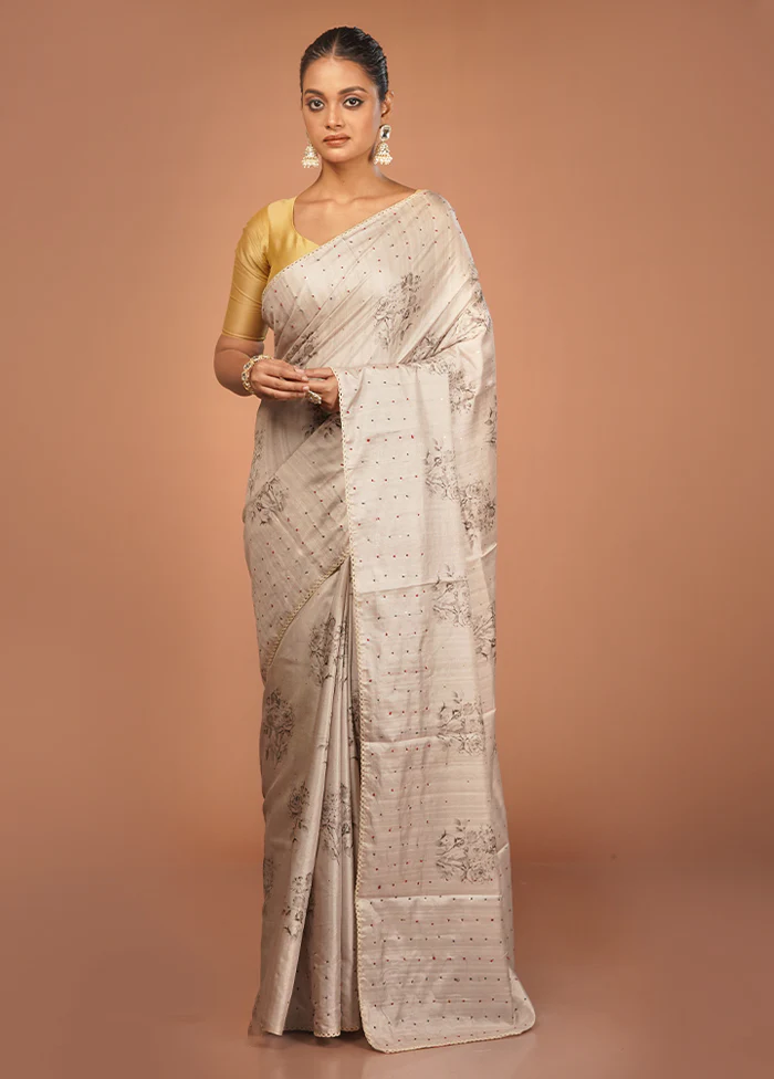 White Tussar Silk Saree With Blouse Piece - Image 2