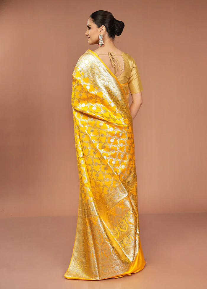 Yellow Banarasi Silk Saree With Blouse Piece - Image 3