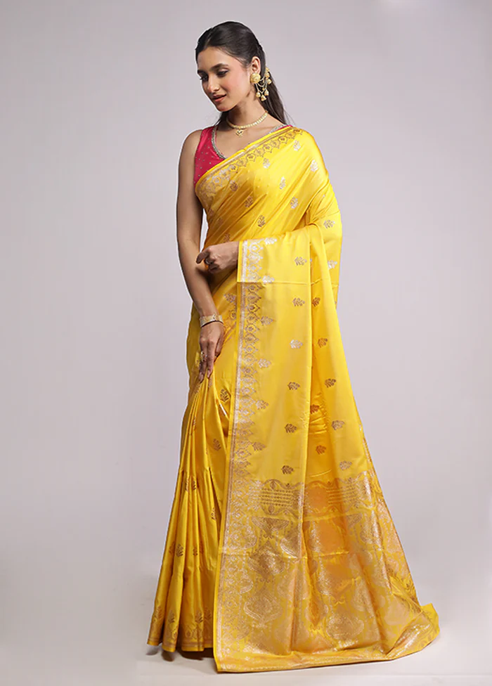 Yellow Banarasi Silk Saree With Blouse Piece - Image 4