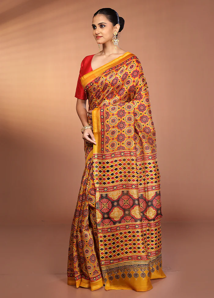 Yellow Chanderi Cotton Saree With Blouse Piece - Image 4