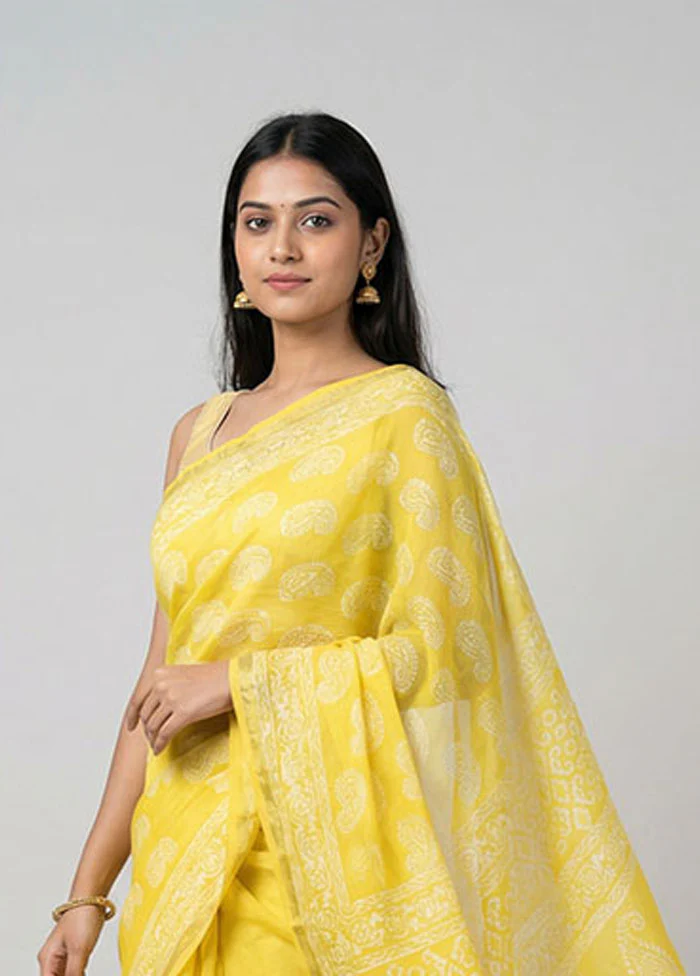 Yellow Chanderi Silk Saree With Blouse Piece - Image 2