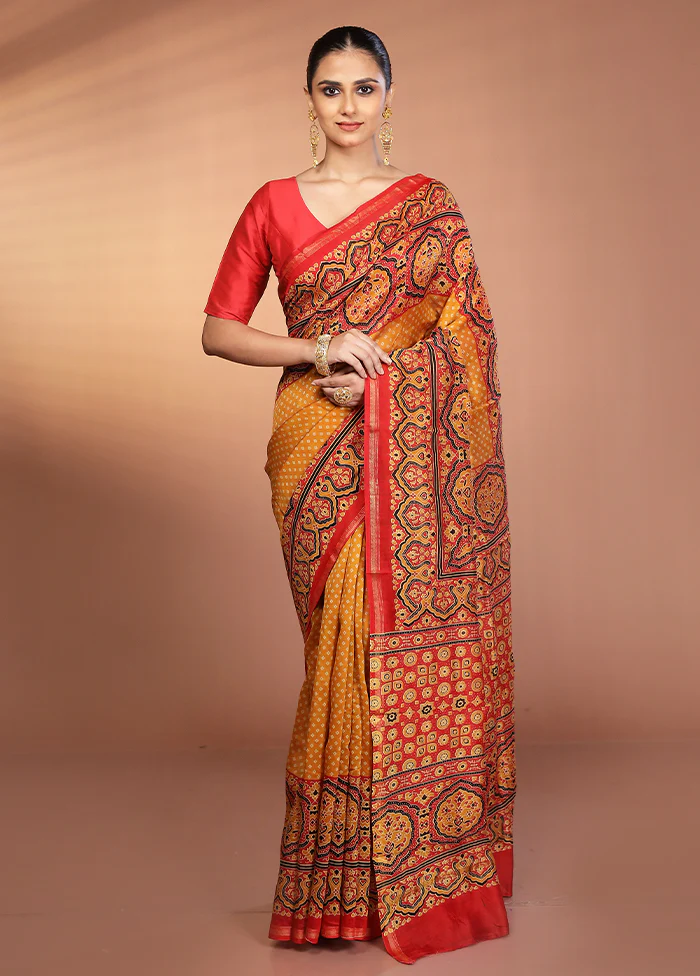 Yellow Chanderi Silk Saree With Blouse Piece - Image 2