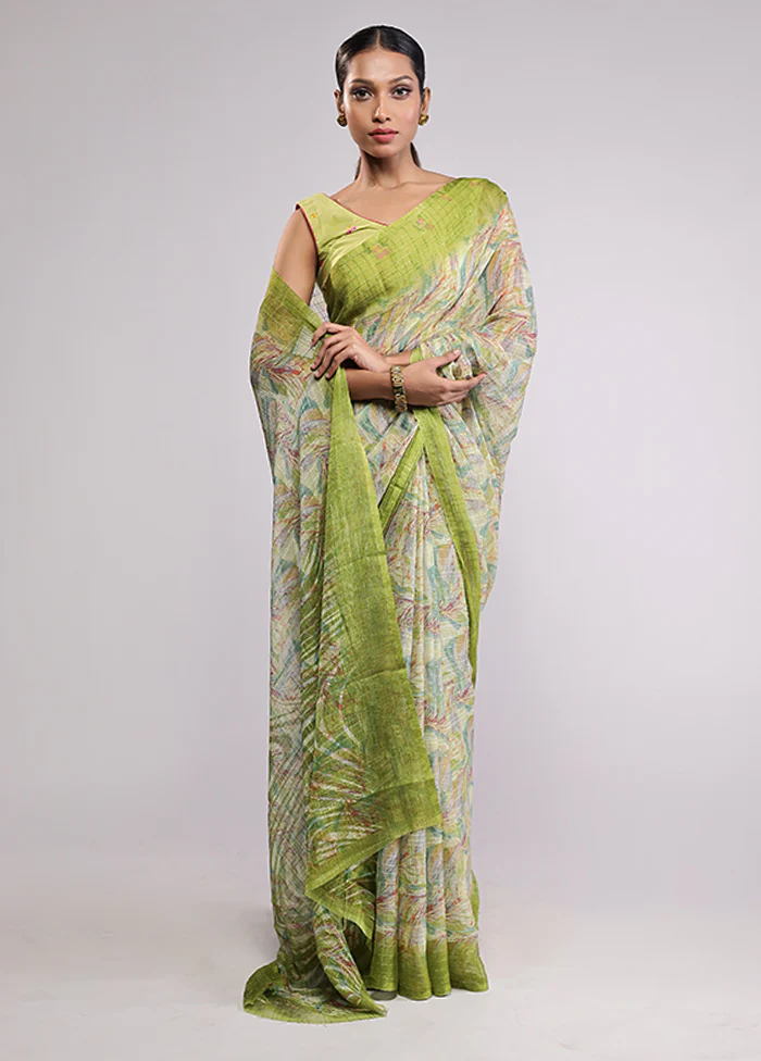 Green Chiffon Silk Saree With Blouse Piece - Image 2