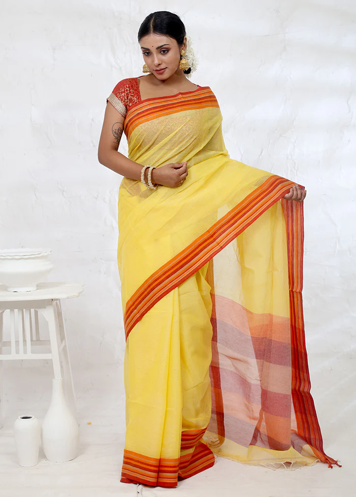 Yellow Cotton Saree With Blouse Piece - Image 2