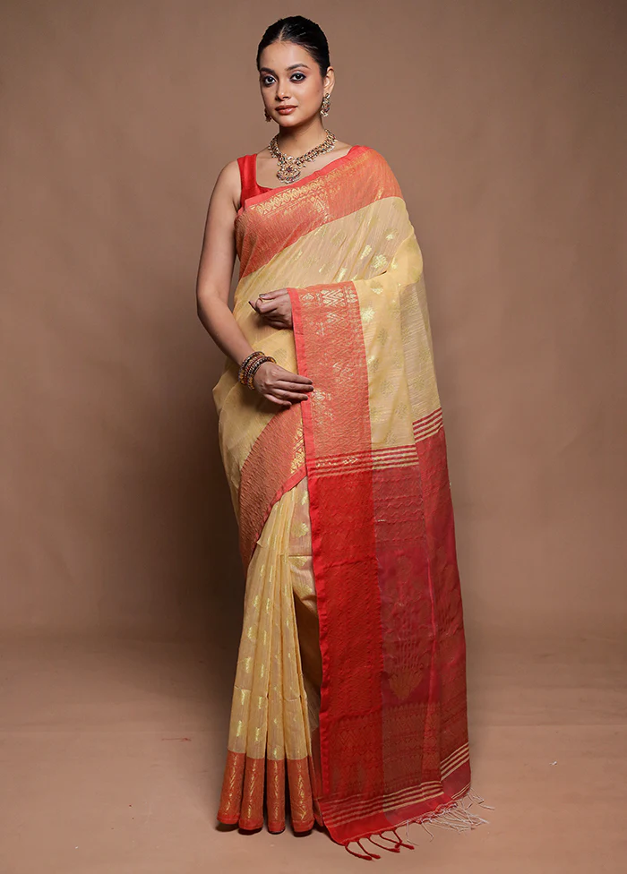 Yellow Cotton Saree With Blouse Piece