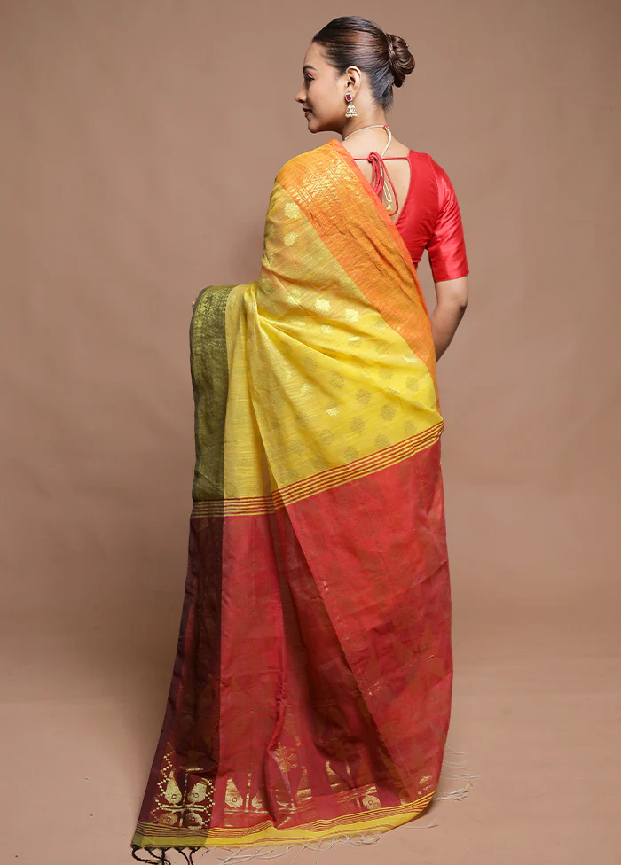 Yellow Cotton Saree With Blouse Piece - Image 3