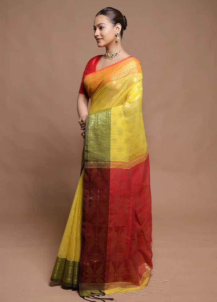Yellow Cotton Saree With Blouse Piece - Image 4