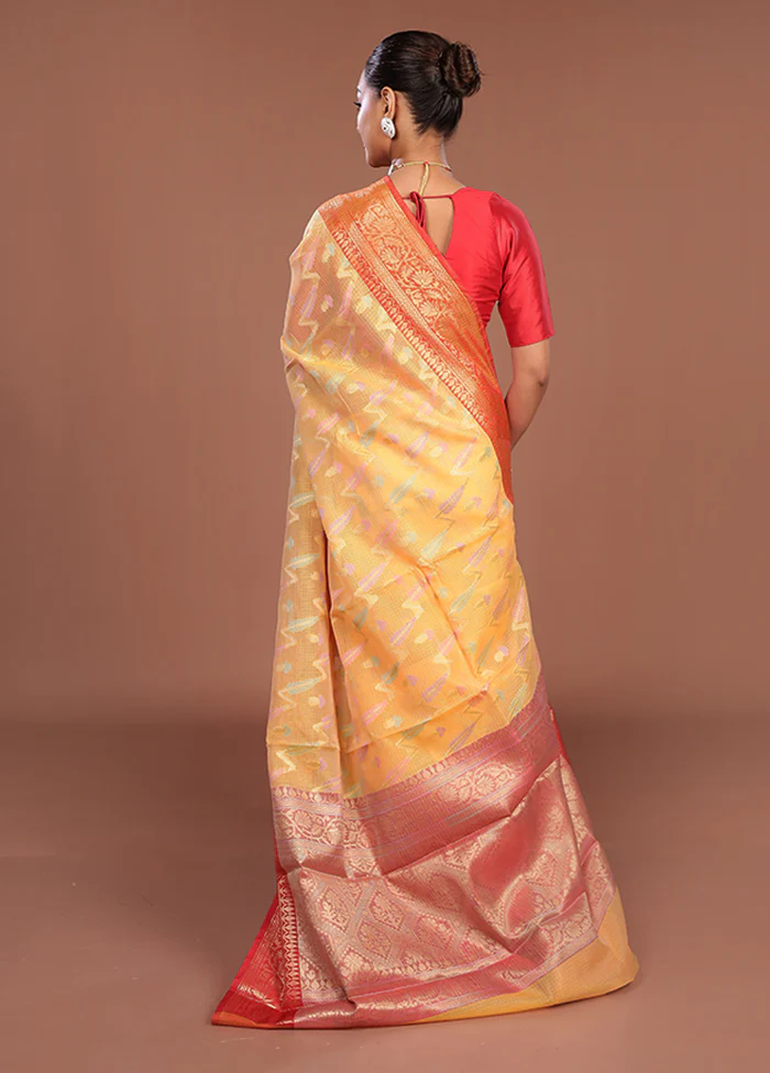 Yellow Cotton Saree With Blouse Piece - Image 3