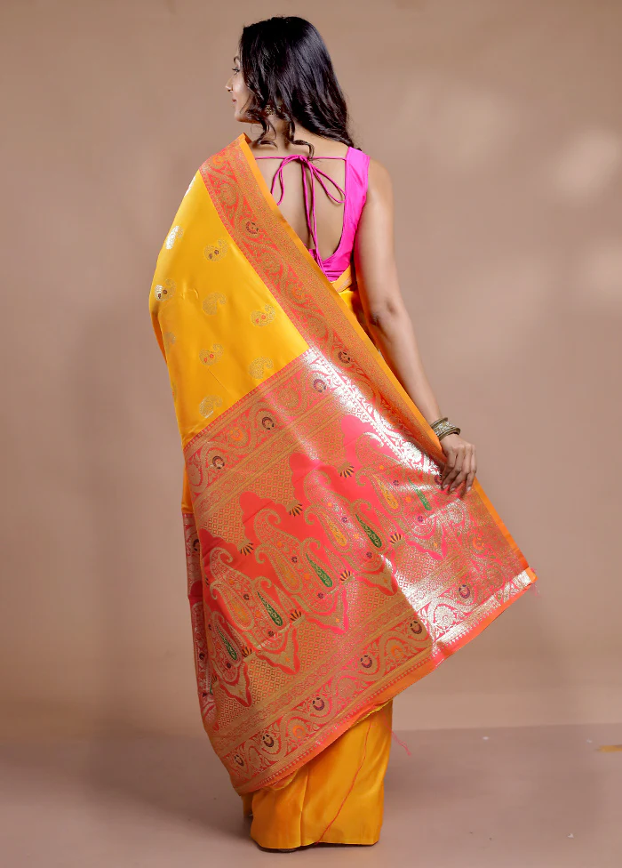 Yellow Dupion Silk Saree With Blouse Piece - Image 4