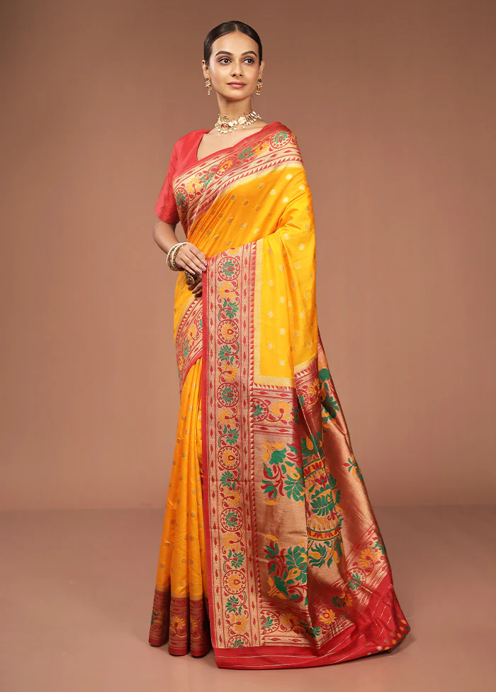 Yellow Dupion Silk Saree With Blouse Piece - Image 4