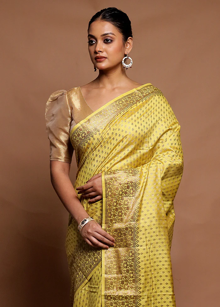 Yellow Dupion Silk Saree With Blouse Piece - Image 2