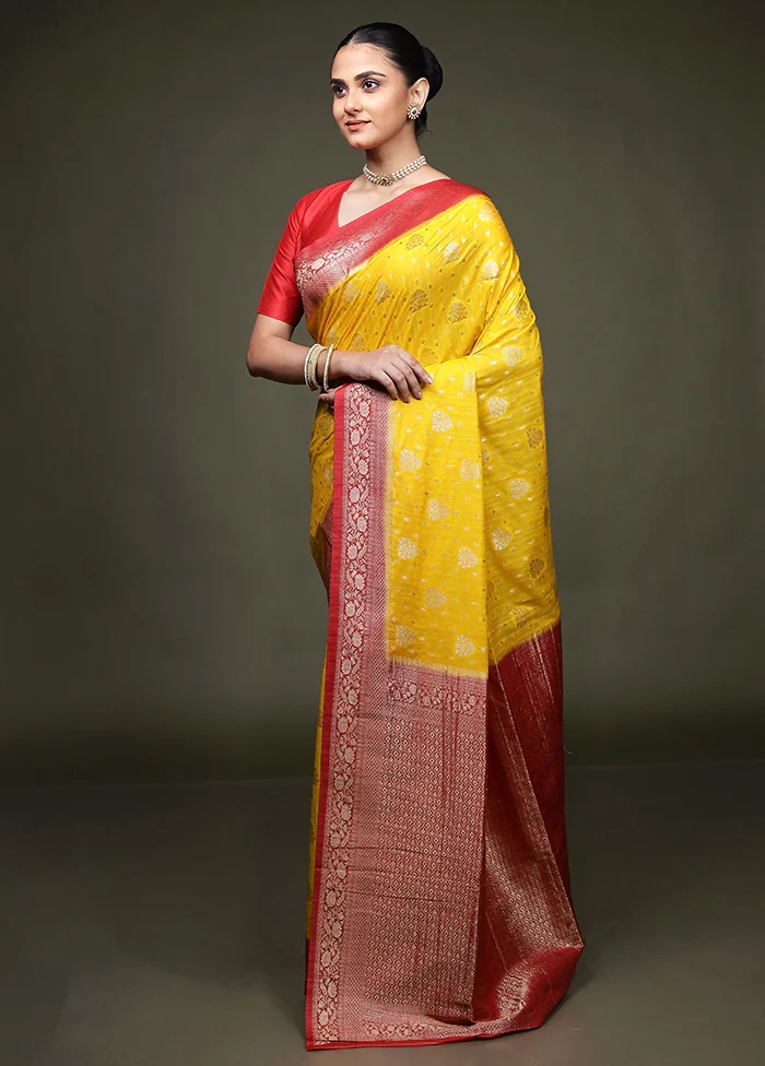Yellow Dupion Silk Saree With Blouse Piece - Image 4
