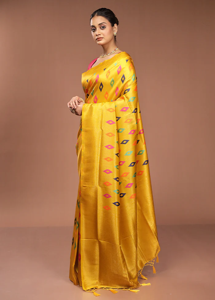 Yellow Dupion Silk Saree With Blouse Piece - Image 4