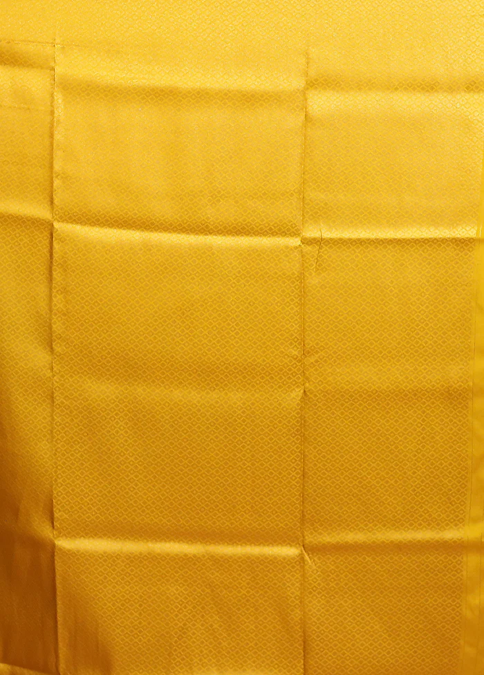 Yellow Dupion Silk Saree With Blouse Piece - Image 5